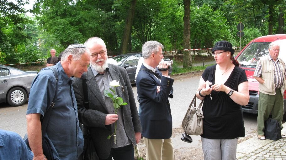 Stolpersteinverlegung 2010 in Chemnitz EIN STEIN - EIN NAME - EIN MENSCH